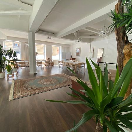 Superschoenes Studio Lunca 220Qm In Stuttgart West Екстериор снимка